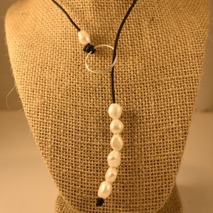 Fresh Water Pear, Black Leather